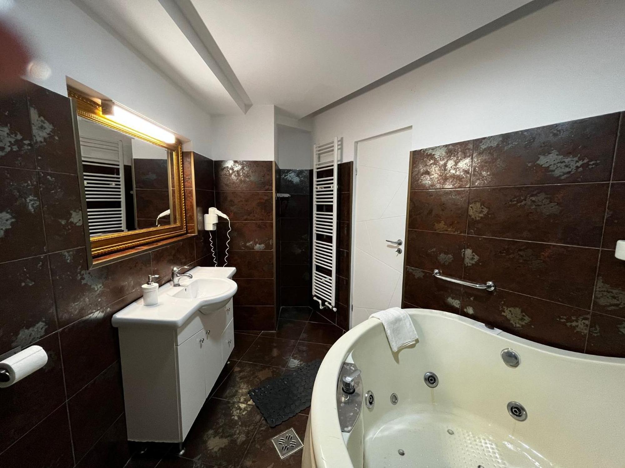 Riviera Unirii Residence Bucharest Exterior photo